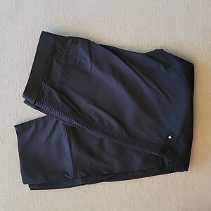 CHICO'S navy blue capri pants.  Casual fit and style.  Size is 0.5 or size 6.